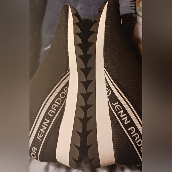 Jen Ardor Slip On shoes size 8 BEVER WORN STILL IN BOX - Picture 2 of 8